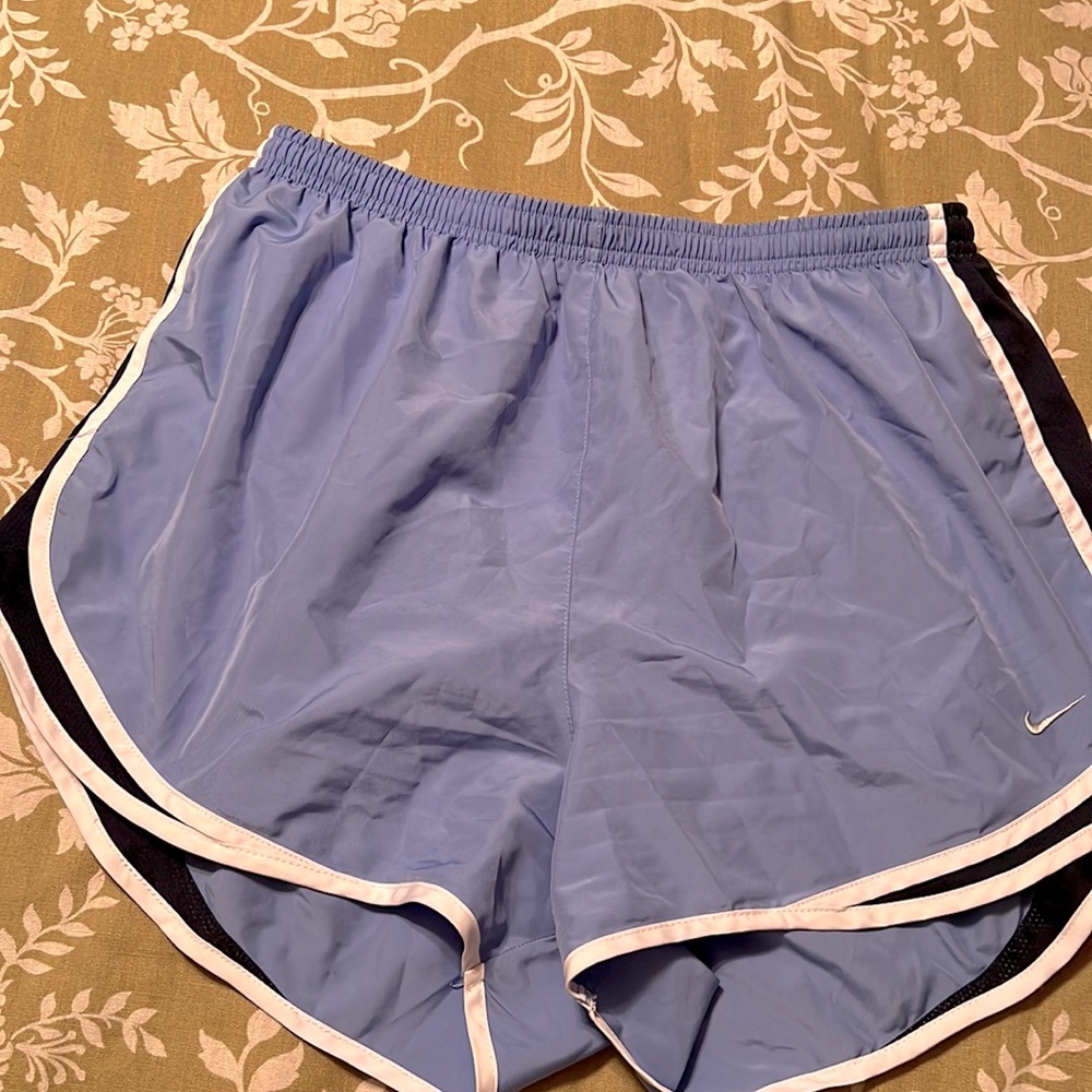 Women Nike Shorts XL